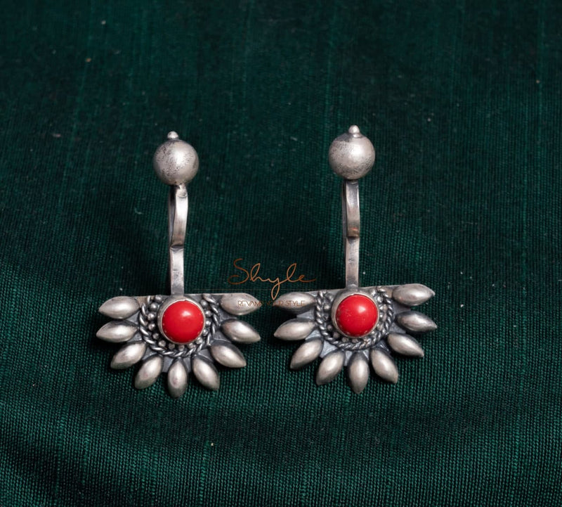 Adya Petal Coral clip on Bugadi