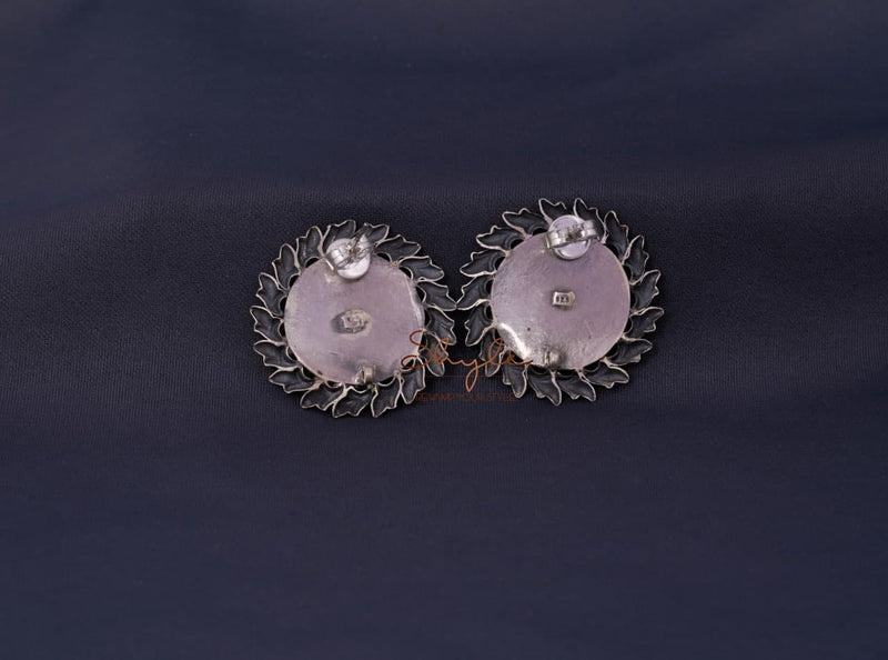 Essence Jadau Charkha Studs back
