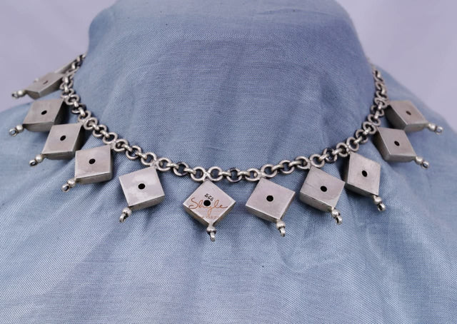 Moh Tikdi Drop Classic Necklace