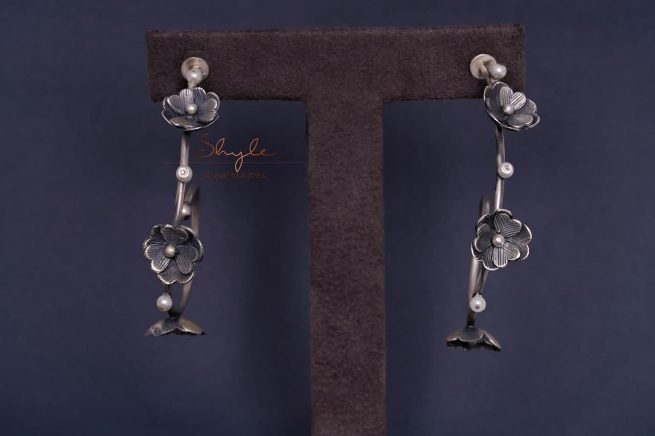 Moh Flora Spiral Earrings