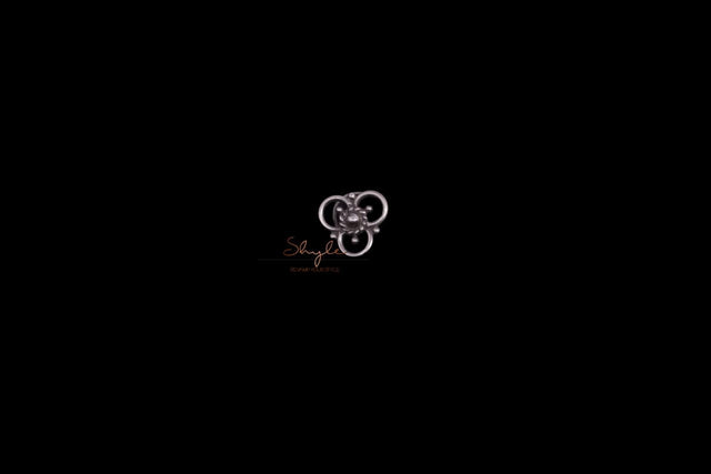 Adya Three Petal Nose ring