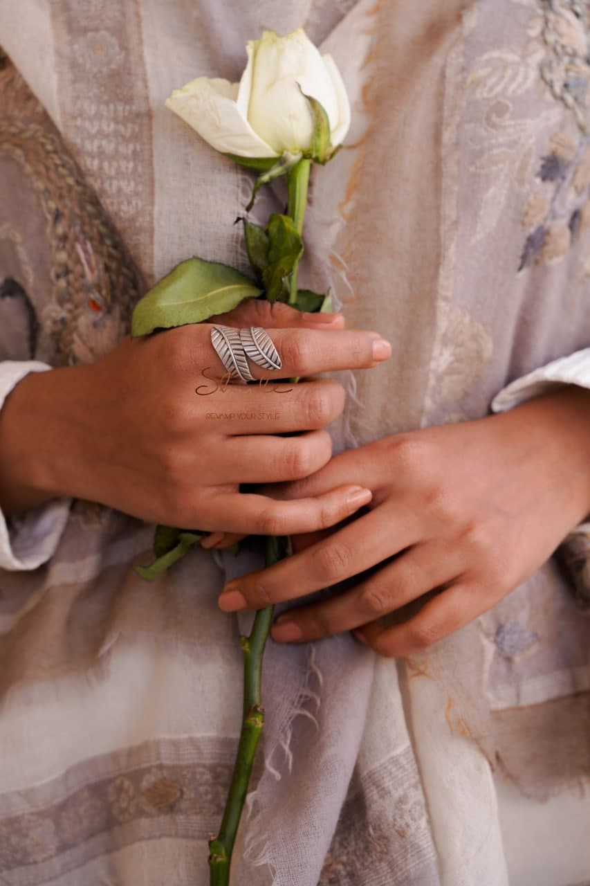 Qurbat Intricate Dual Leaf Ring