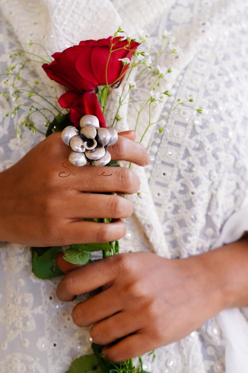 Moh Fine Rose Statement Ring