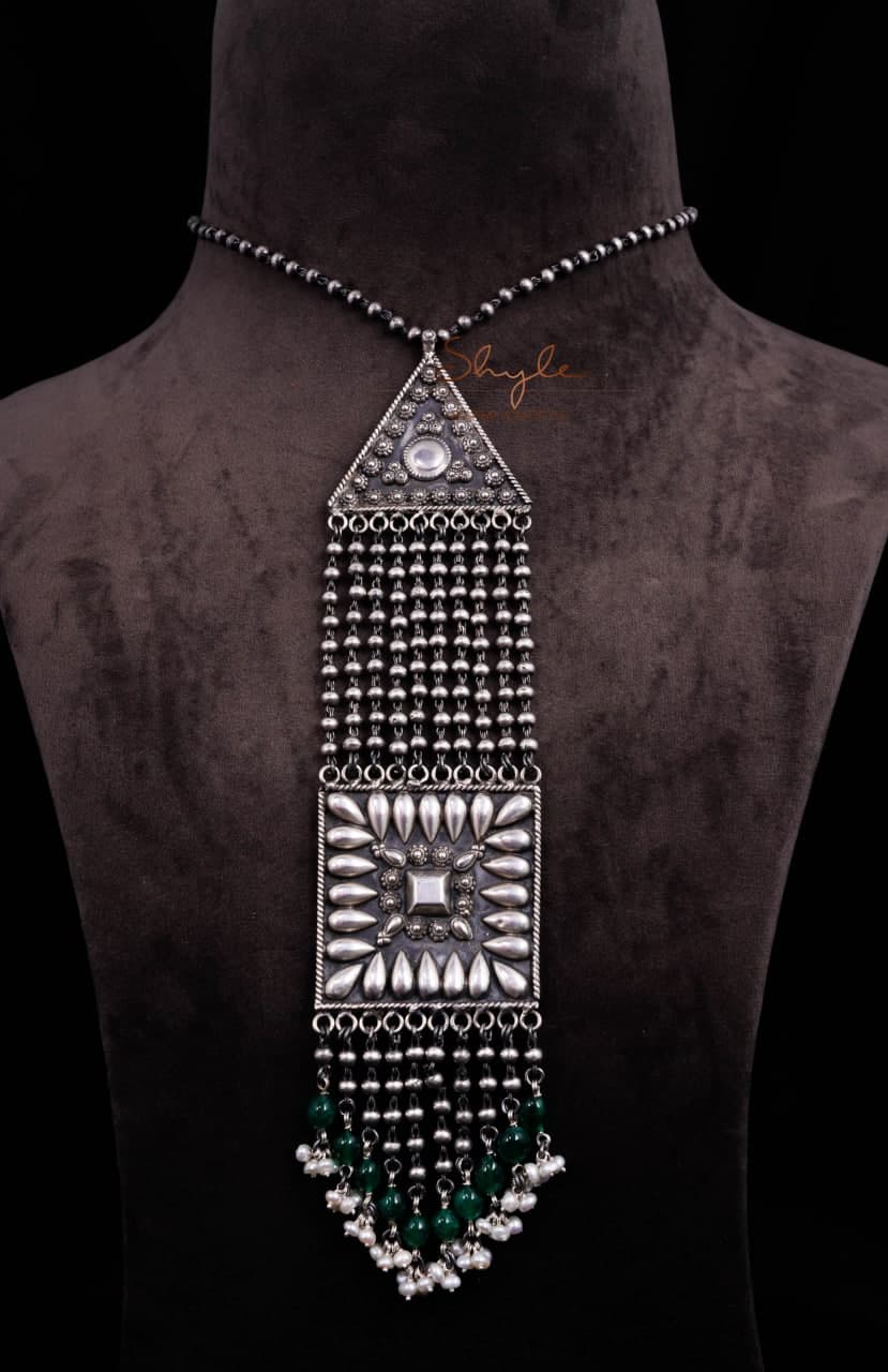 Tattva Intricate Dangling Classic Necklace