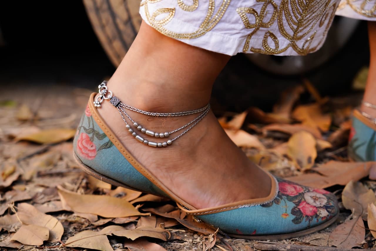 Anvaya Intricate Flower Layered Stacked Anklet Pair
