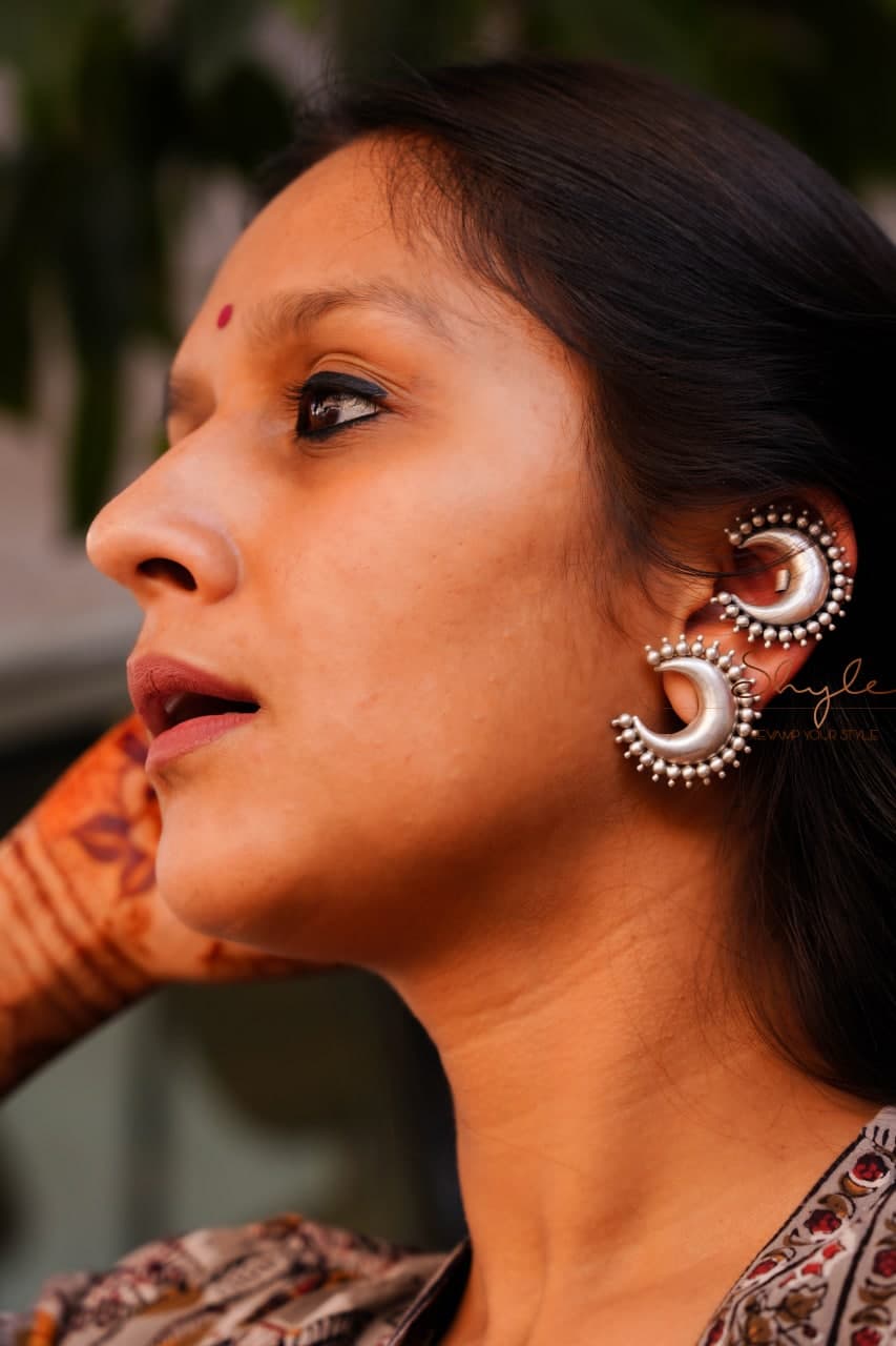 Moh Chandra Classic Earclip primary