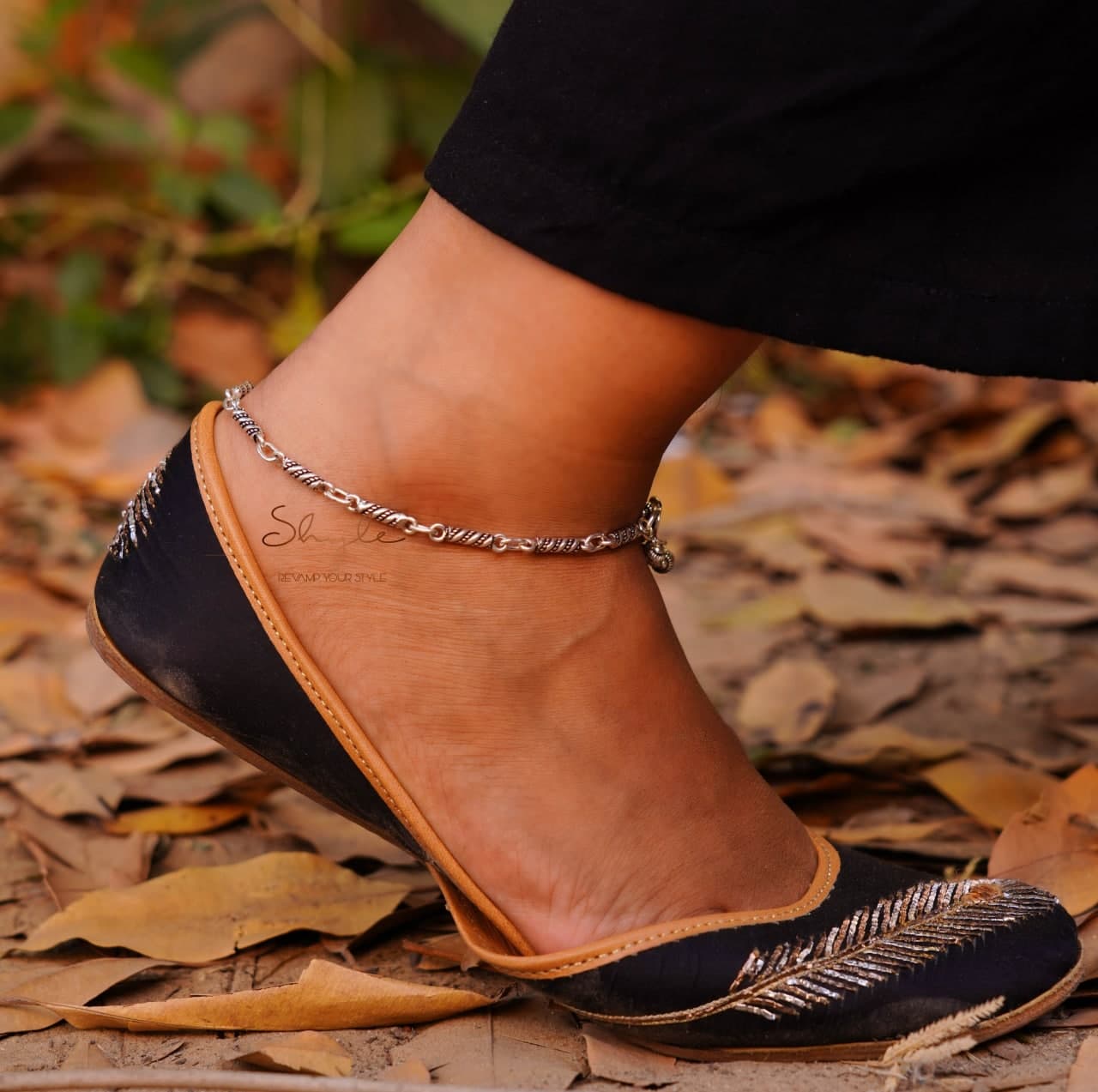 Adya Intricate Motif Sequence Anklet Pair