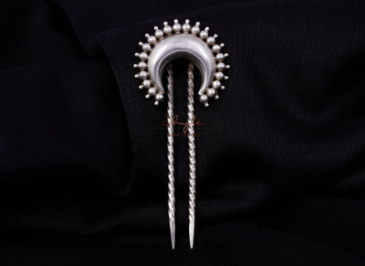 Moh Intricate Chandra Juda Pin