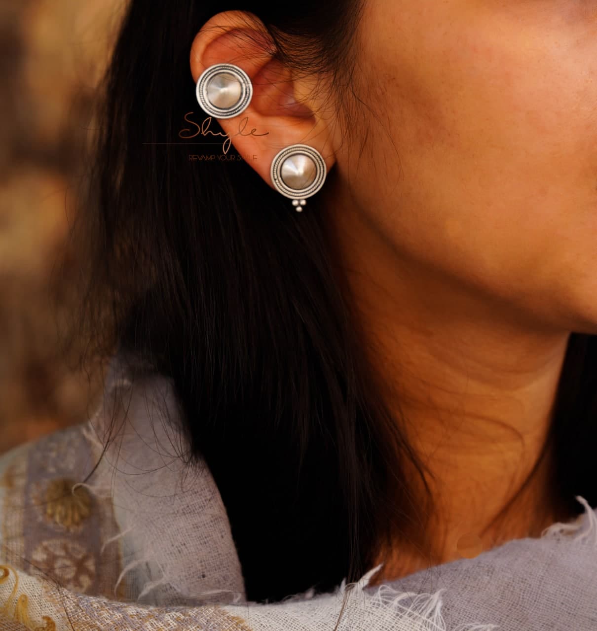 Adya Fine Everyday Earclip front