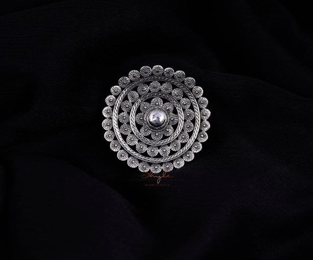 Adya Intricate Textured Ring