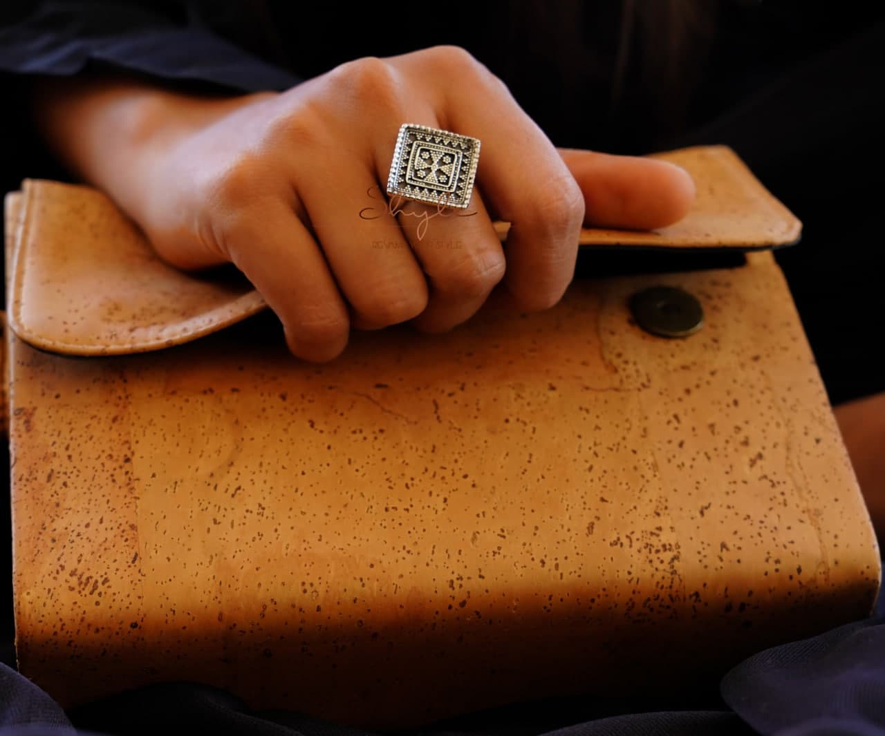 Moh Intricate Work Wear Basics