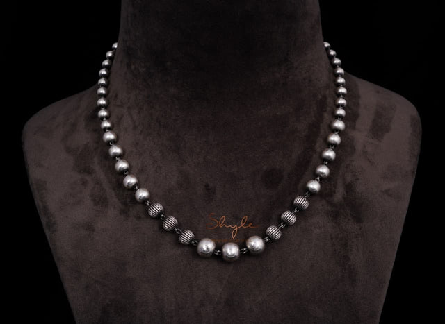 Mizoya Fine Rawa ball Tapered Everyday Necklace