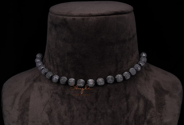 Mizoya Intricate Versatile Ball Choker