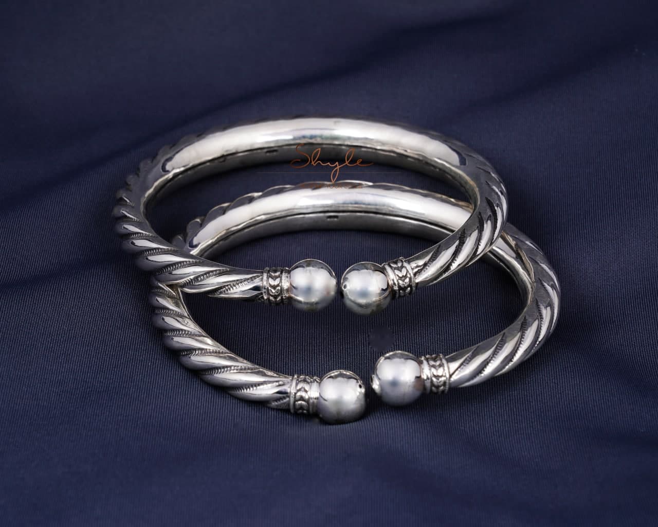 Anvaya Intricate Spiral Ankle Kada back