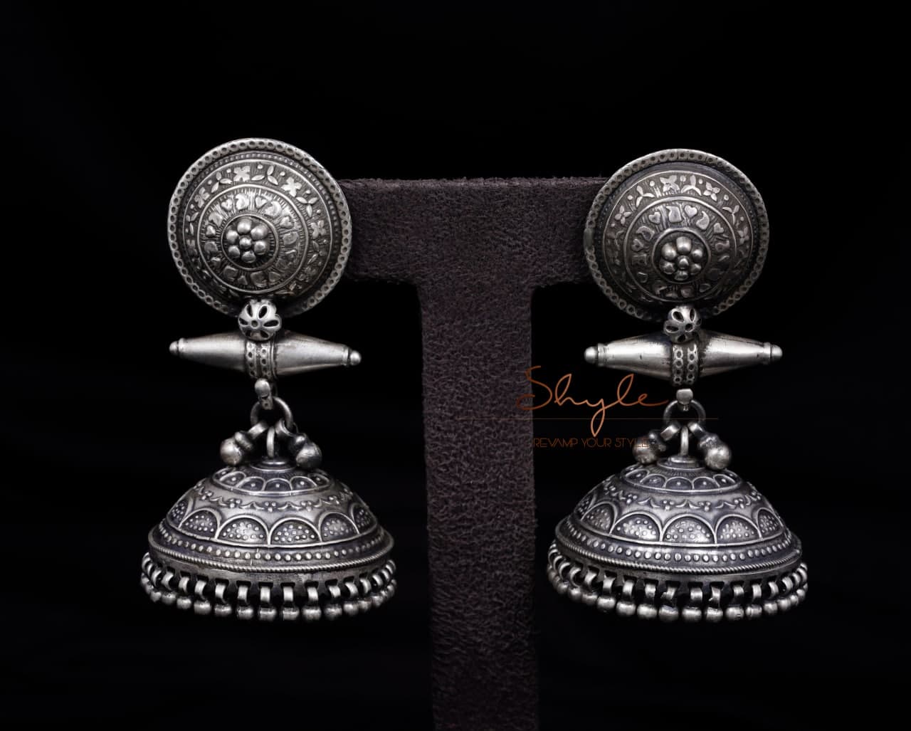 Tattva Intricate Motif Classic Jhumka front