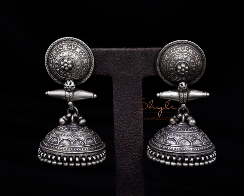 Tattva Intricate Motif Classic Jhumka front