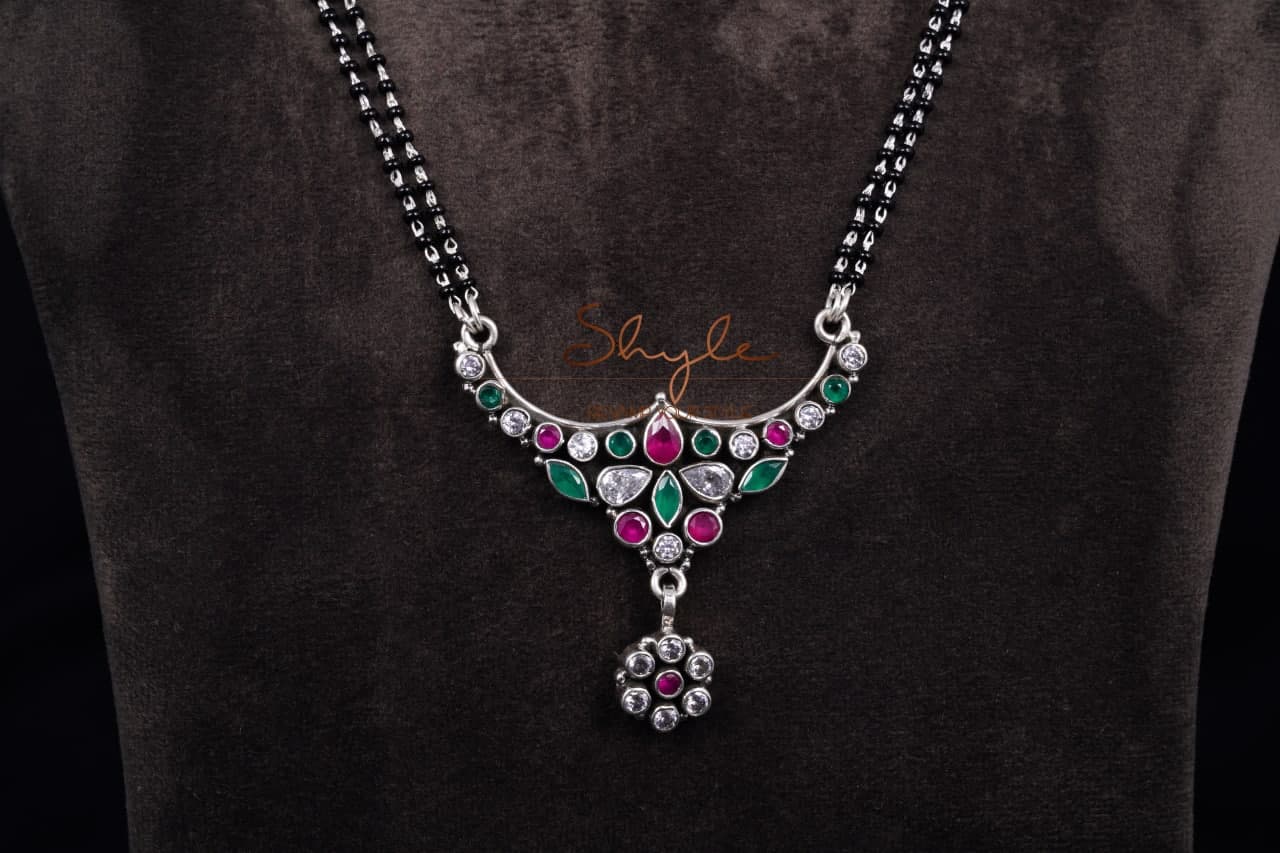 Adya Jadau Multistone Fine Mangalsutra