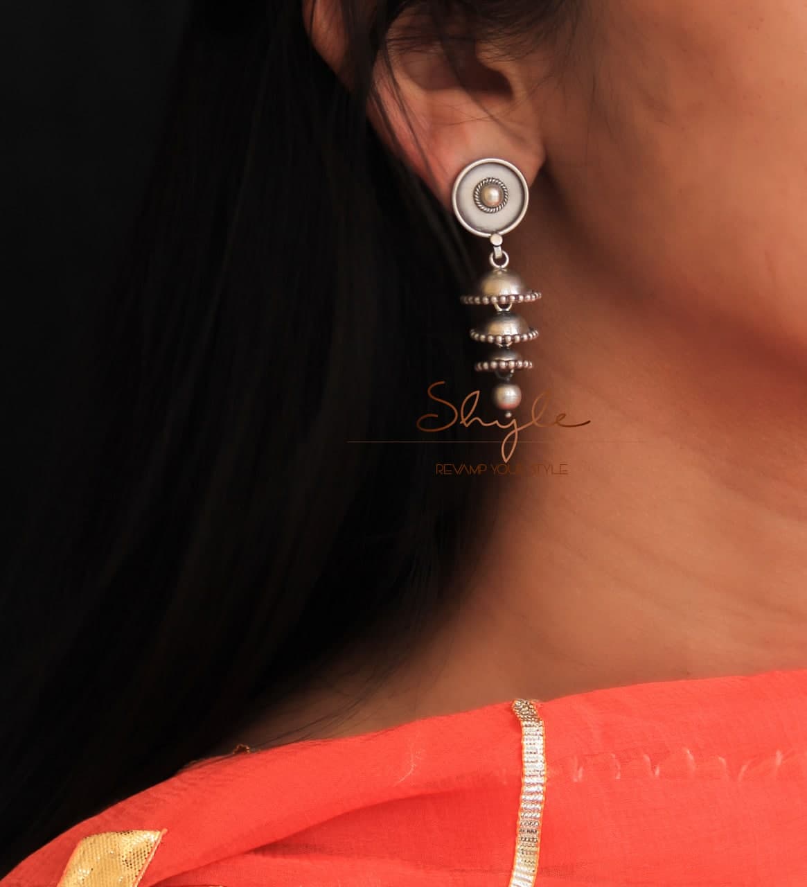 Moh Matte Versatile Layered Jhumki model