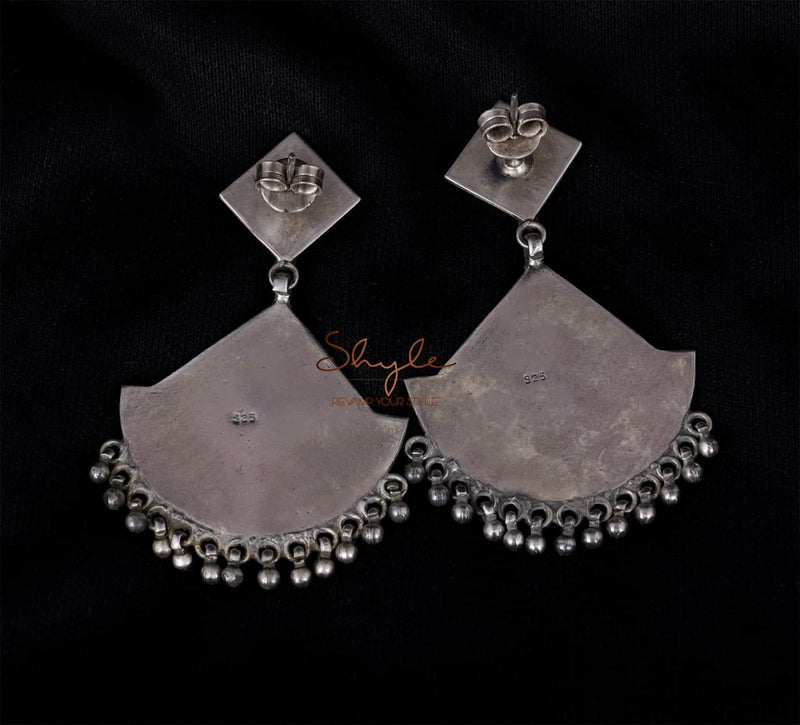 Mizoya Intricate Classic Earrings back