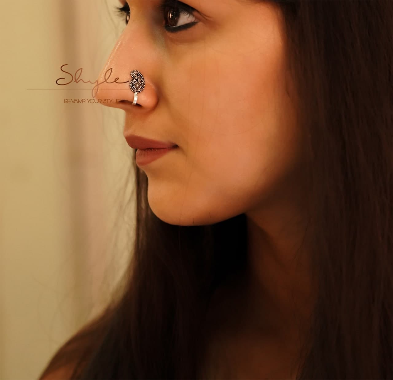 Moh Intricate Carry Nose Clip on