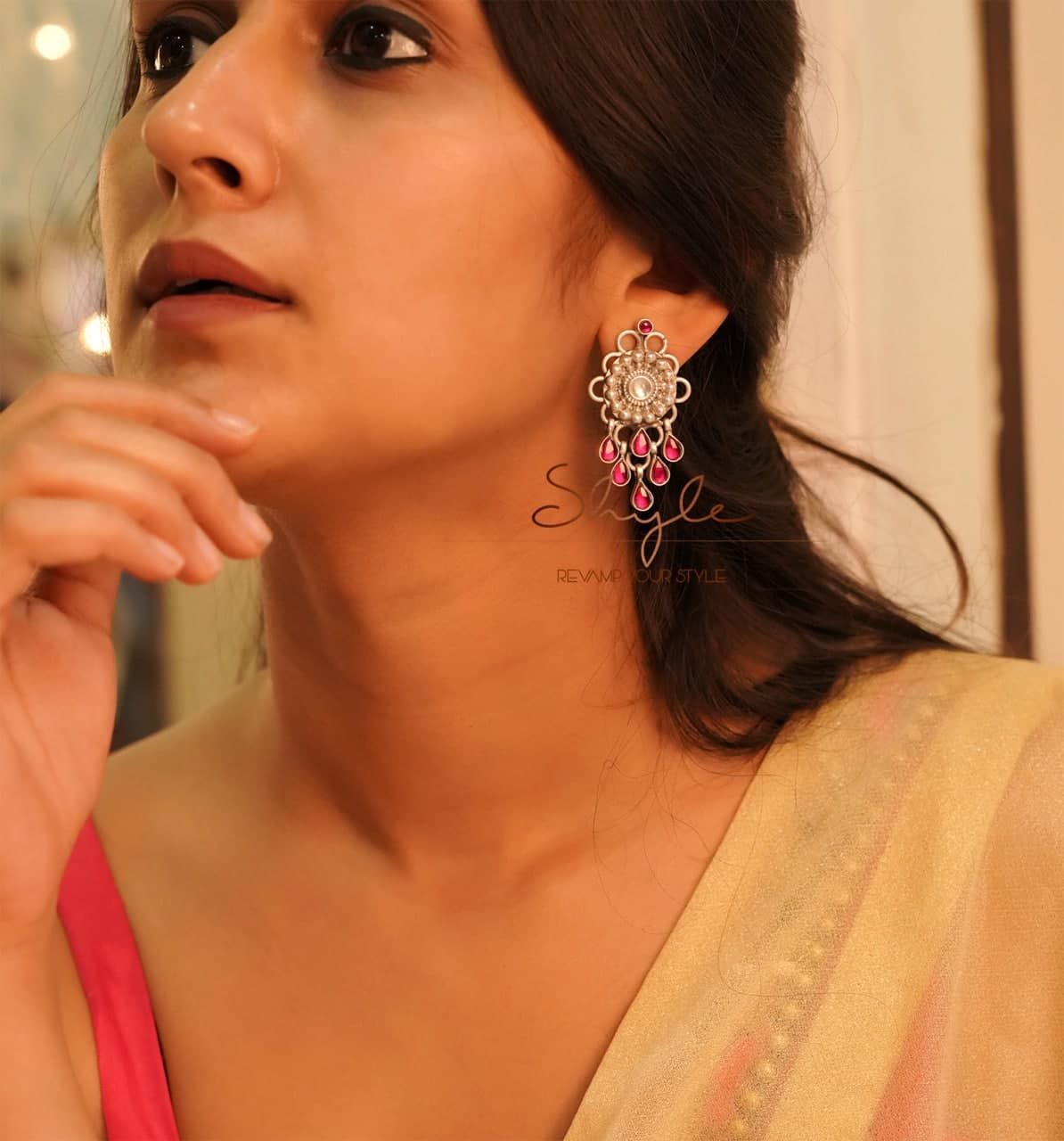 Tattva Jadau Intricate Earrings model