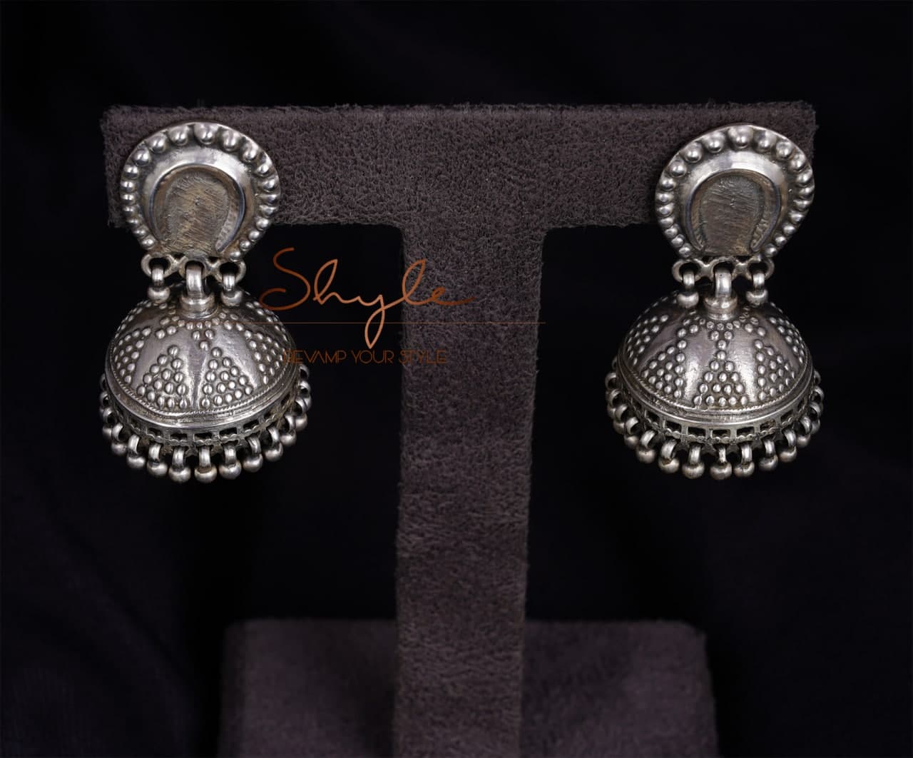 Mizoya Daana Detailed Jhumka