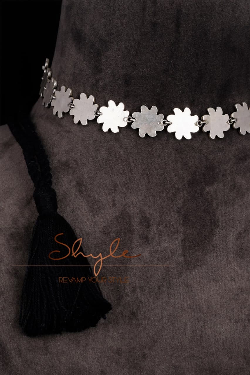 Adya Intricate Flower Sequence Choker Set