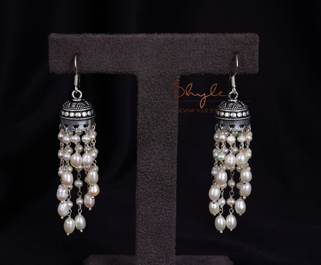 Jhumri Pearl Dangling Jhumkis