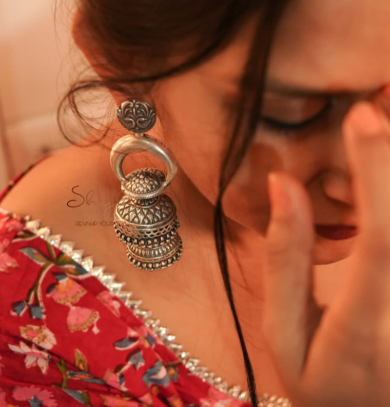 Tattva Peacock Motif Embossed Layered Statement Jhumka (1)