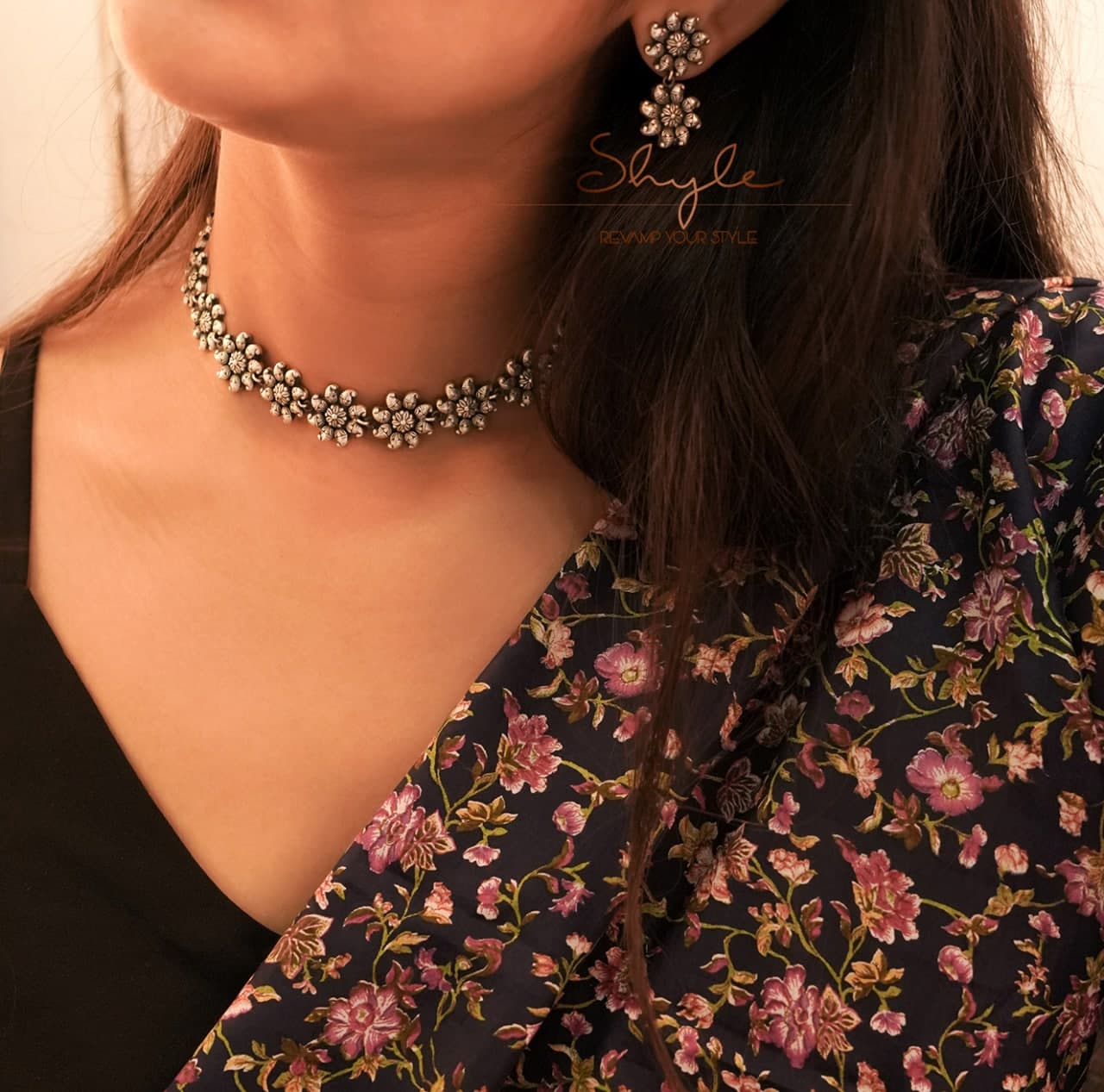 Adya Intricate Flower Sequence Choker Set
