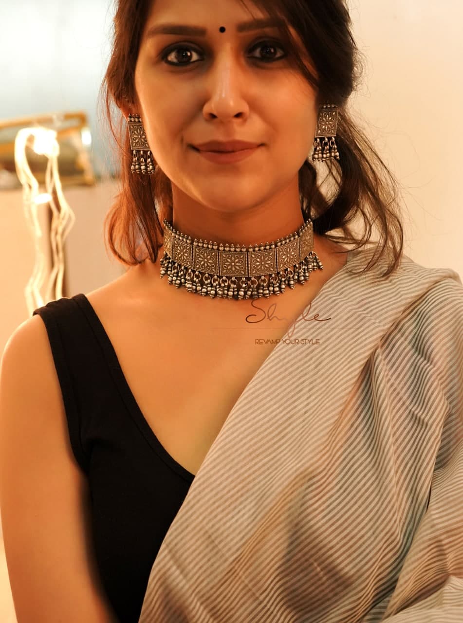 Tattva Intricate Ghughri Choker Set