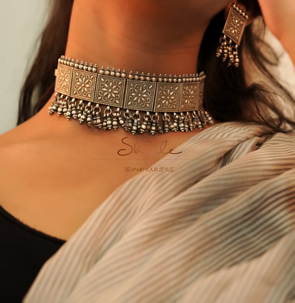 Tattva Intricate Ghughri Choker