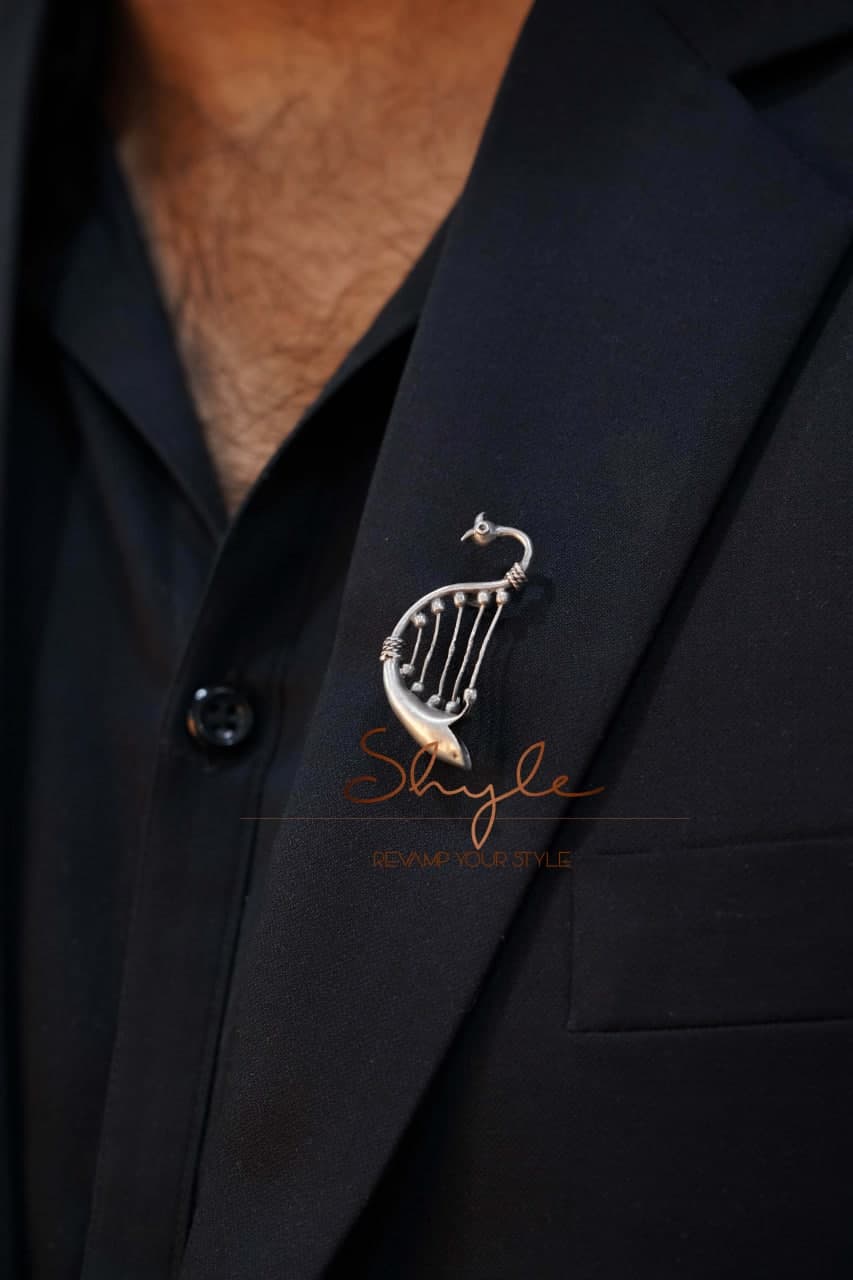 Anvaya Statement Harp Brooch model