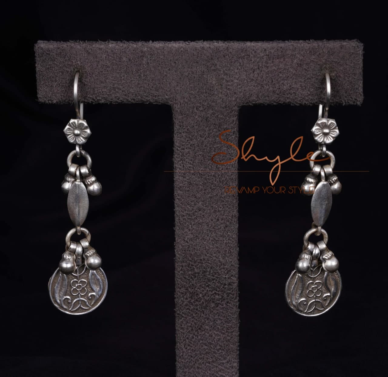 Anvaya Vintage Inspired Drop Versatile Earrings front