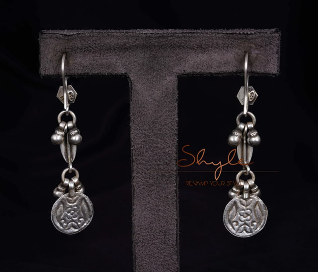 Anvaya Vintage Inspired Drop Versatile Earrings back
