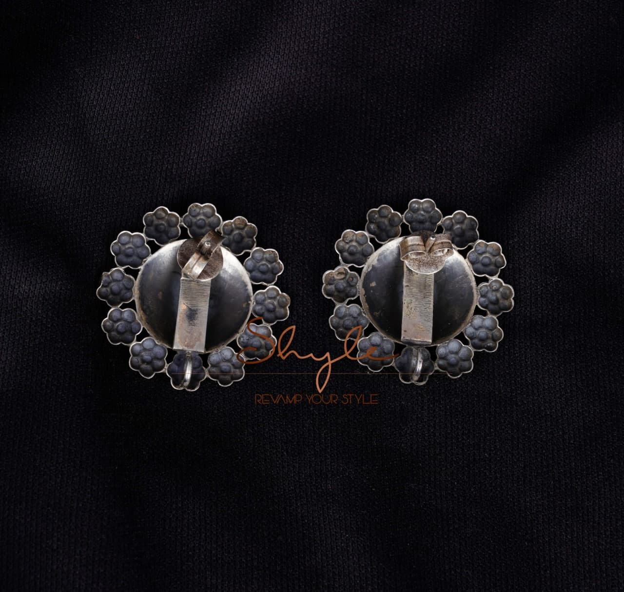 Moh Textured Flower Studs