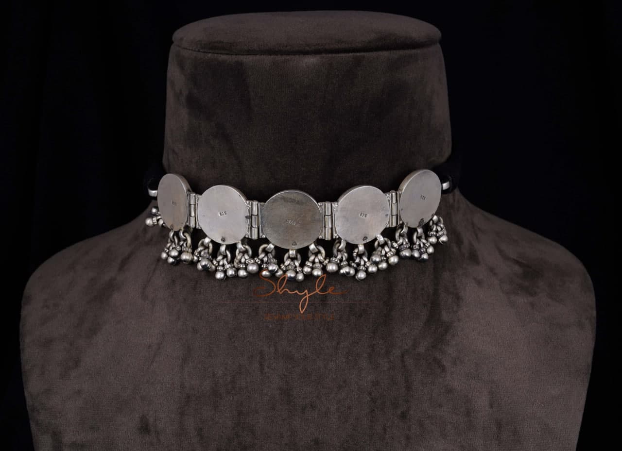 Tattva Intricate Dual Peacock Embossed Choker