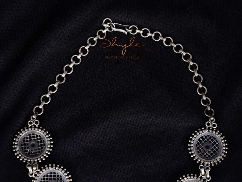 Adya Jali motif Flower Embossed Sequence Choker Set