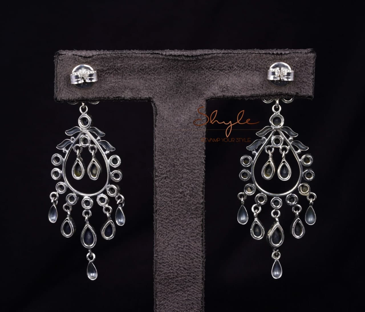 Essence Classic Blue Jadau Earrings back