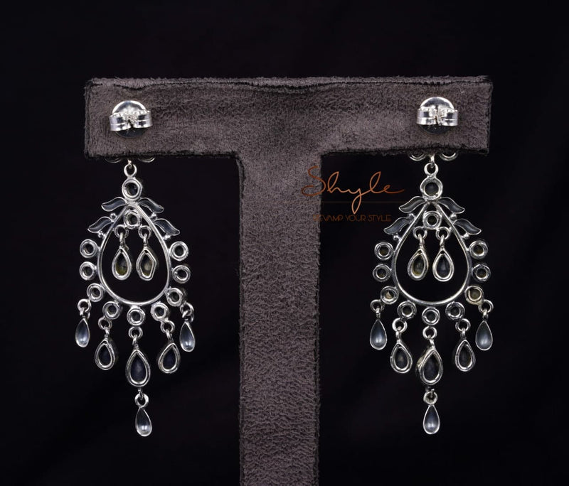 Essence Classic Blue Jadau Earrings back