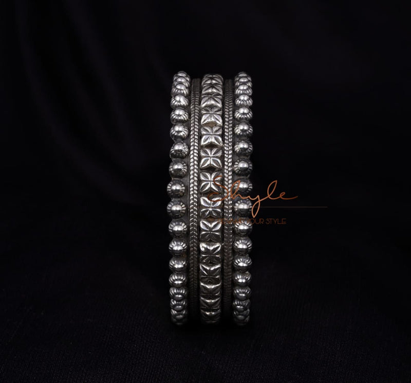 Tattva Intricate Classic Timeless Kada front