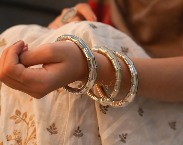 Essence Intricate Fine Versatile Kada model