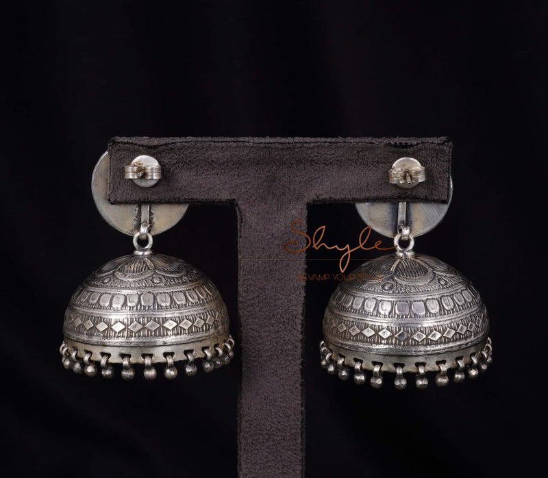 Dulari Flower Crafting Detailed Jhumka back