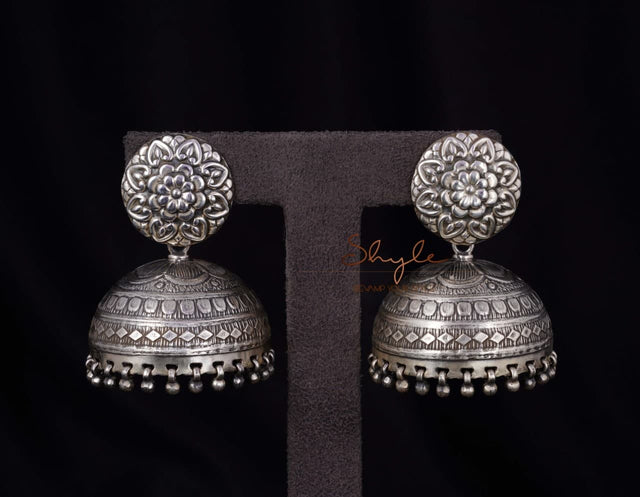Dulari Flower Crafting Detailed Jhumka front