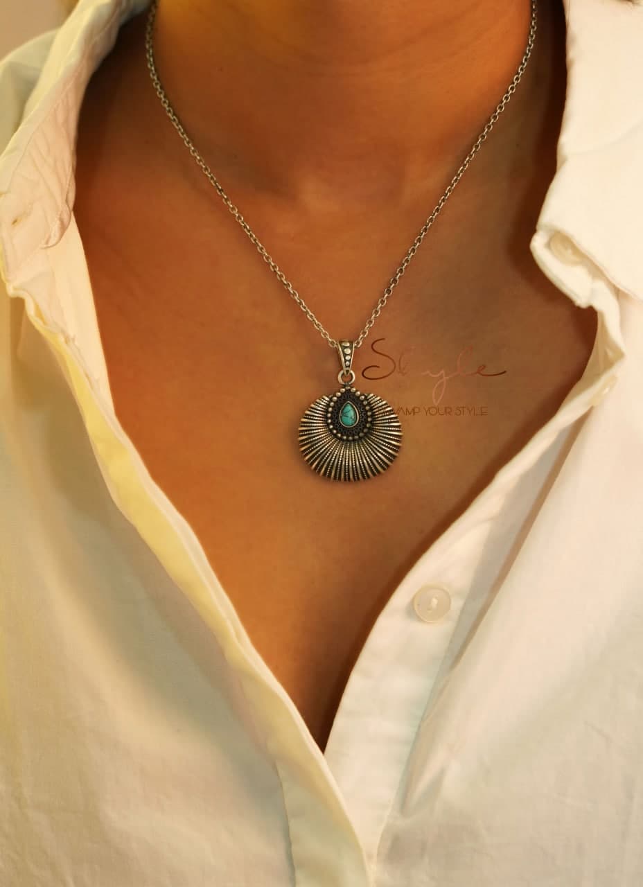 Moh Intricate Sea Shell Pendant