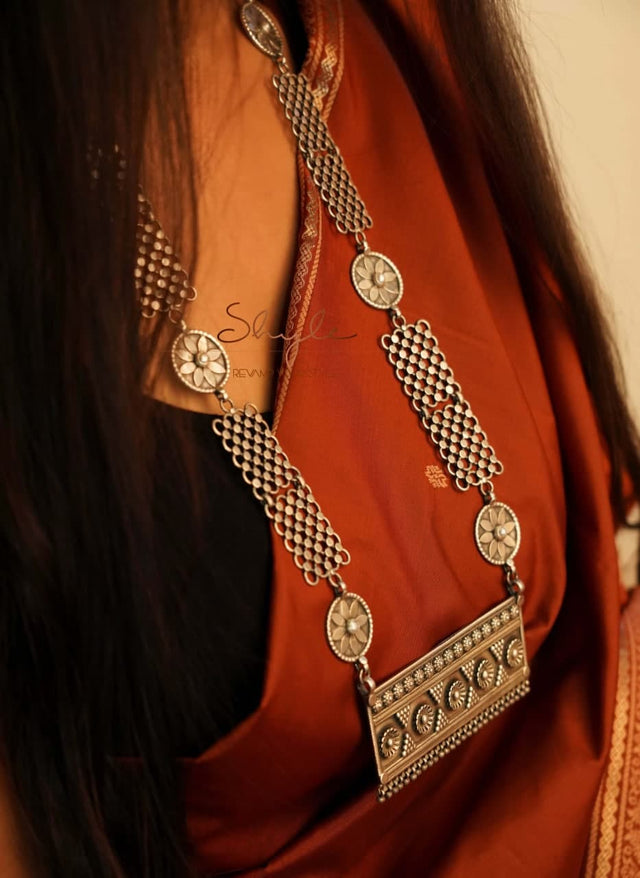 Tattva Intricate Classic Necklace