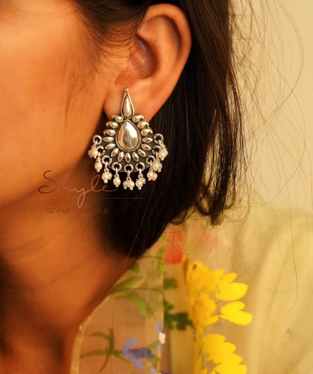 Essence Fine Embossed Pearl Drop Earrings