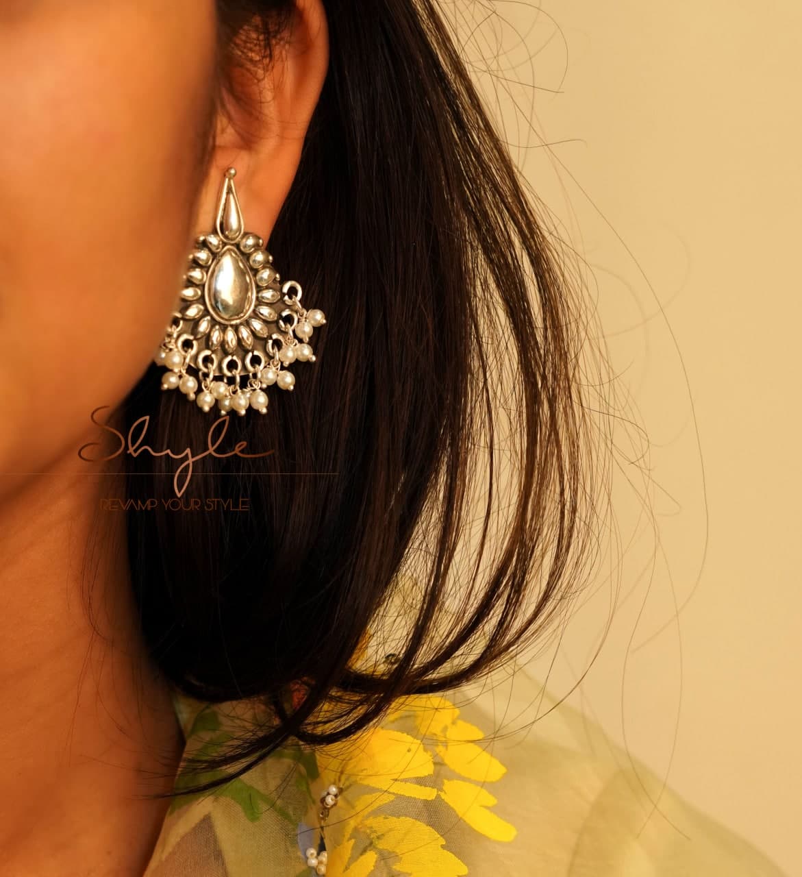 Essence Fine Embossed Pearl Drop Earrings