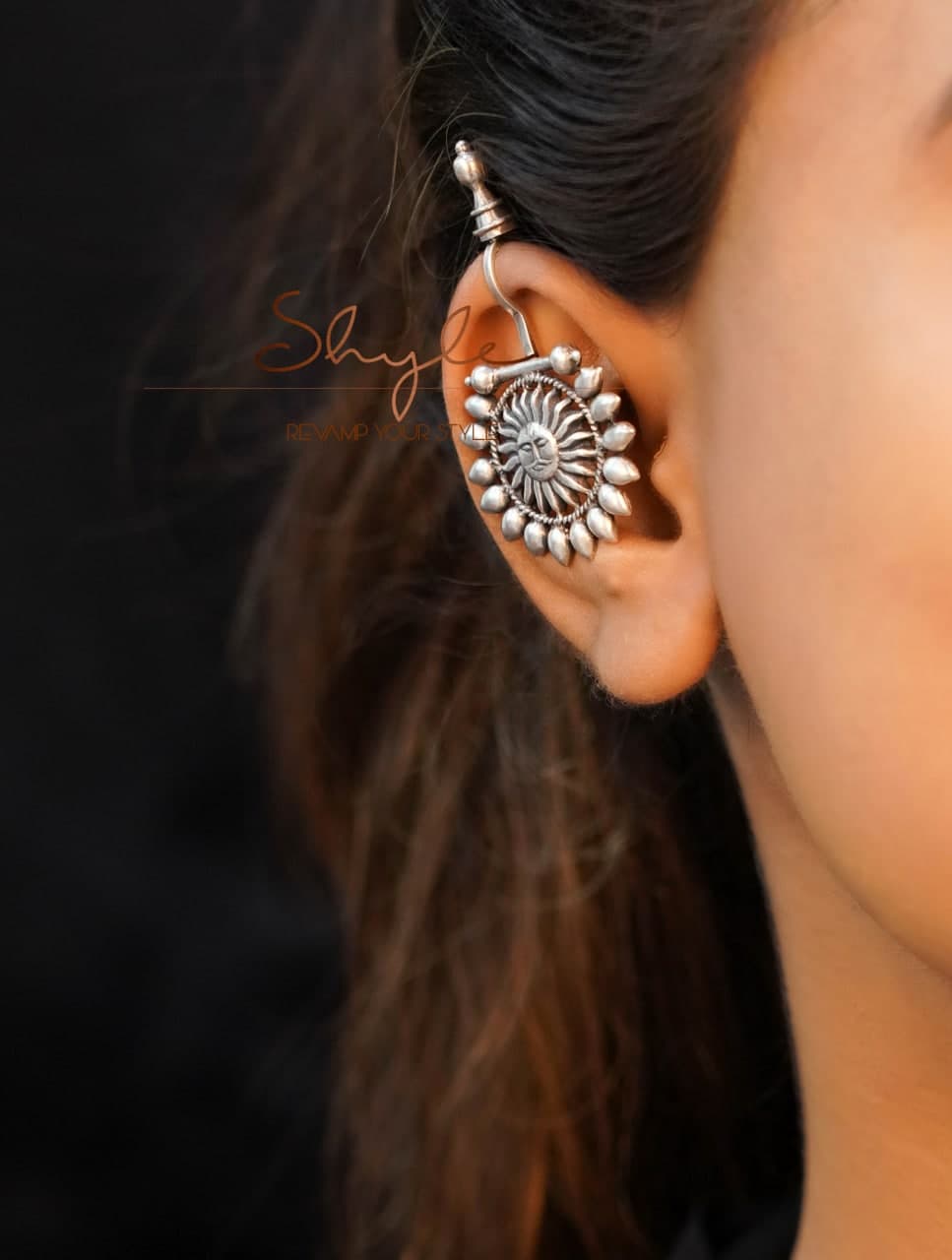 Mizoya Surya Clip On Statement Bugadi