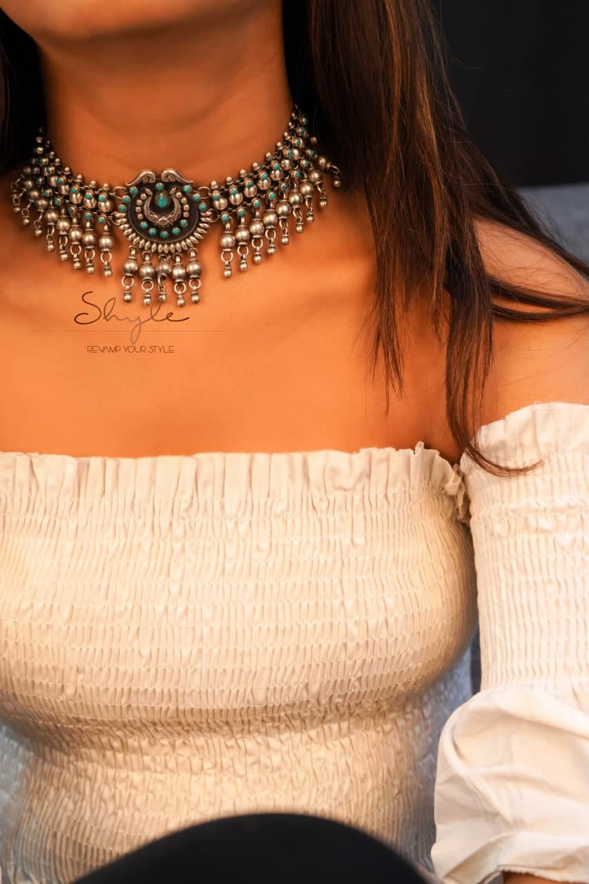 Tattva Jadau Turquoise Ghughri Ball Choker